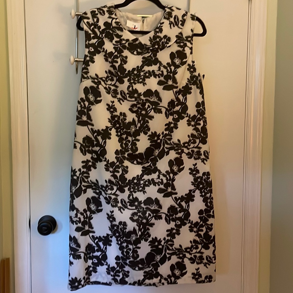Vintage floral rounded collar sleeveless shift dress